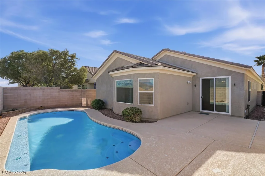 6824 Woodland Vase, Las Vegas, NV 89131