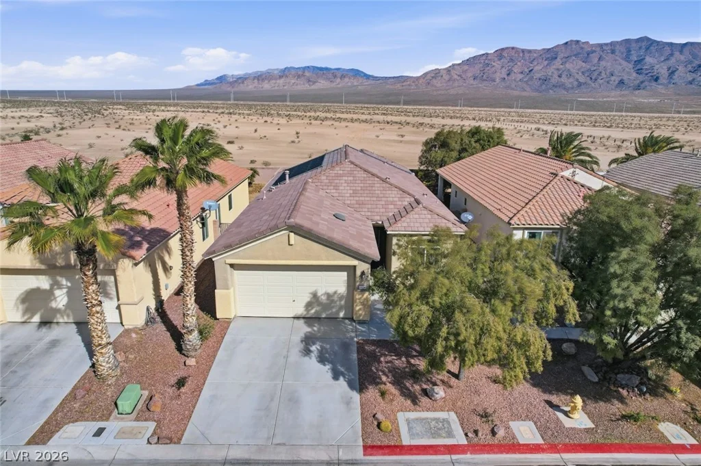 6824 Woodland Vase, Las Vegas, NV 89131
