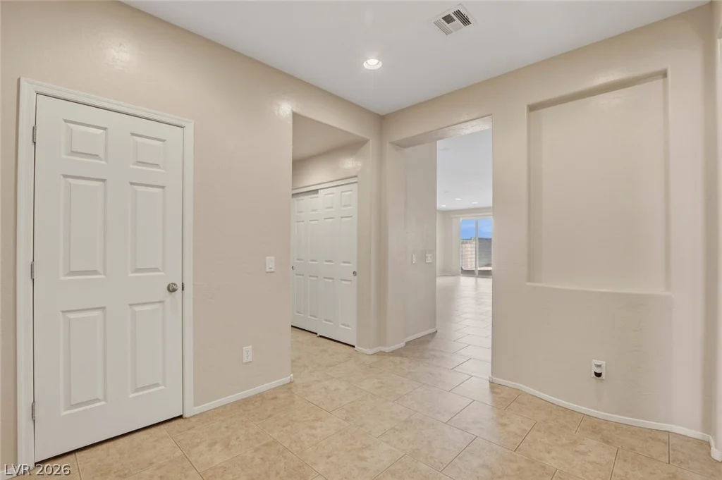 6824 Woodland Vase, Las Vegas, NV 89131