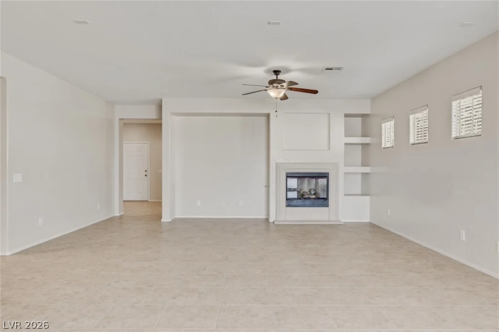 6824 Woodland Vase, Las Vegas, NV 89131