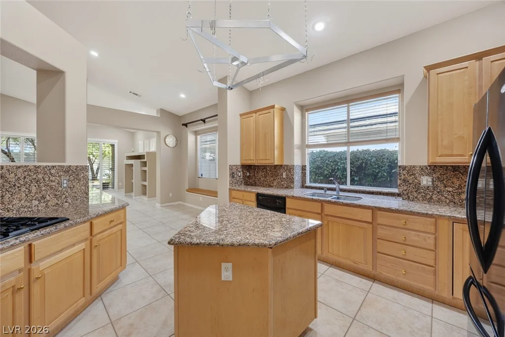 541 Summer Mesa, Las Vegas, NV 89144