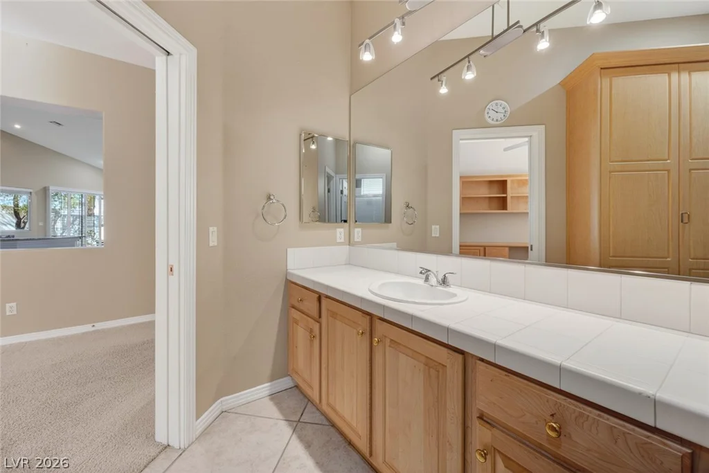 541 Summer Mesa, Las Vegas, NV 89144