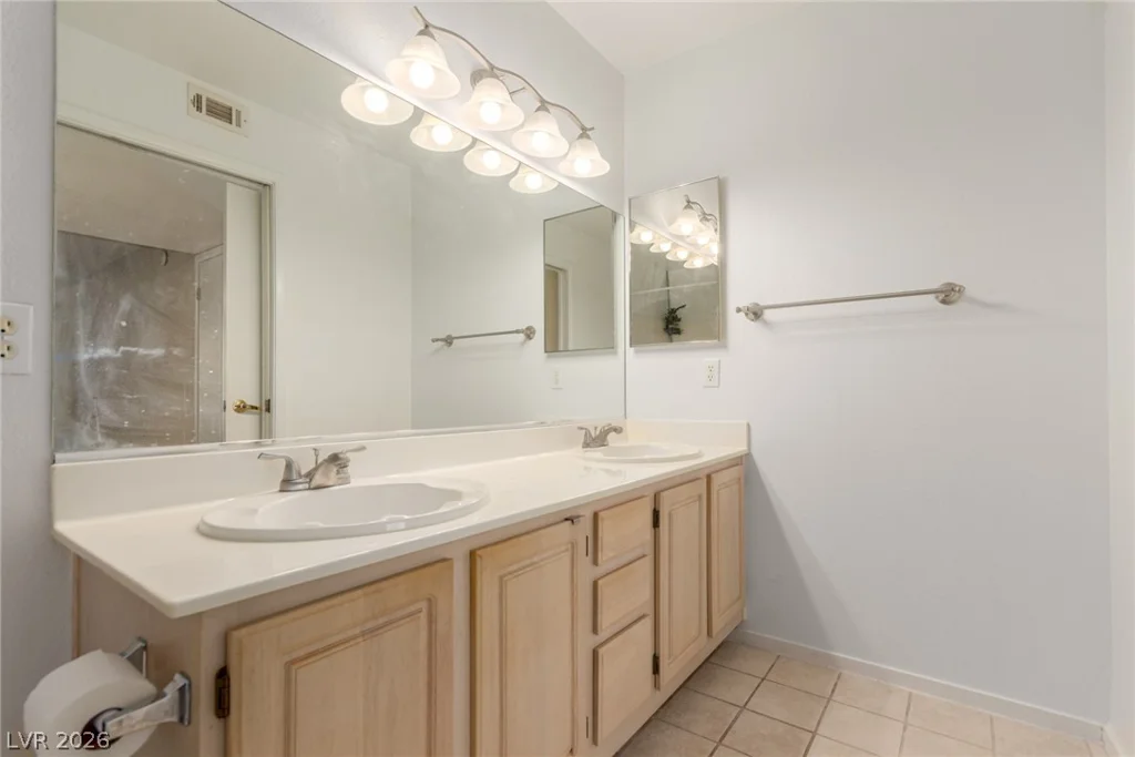 5710 Tropicana, Las Vegas, NV 89122