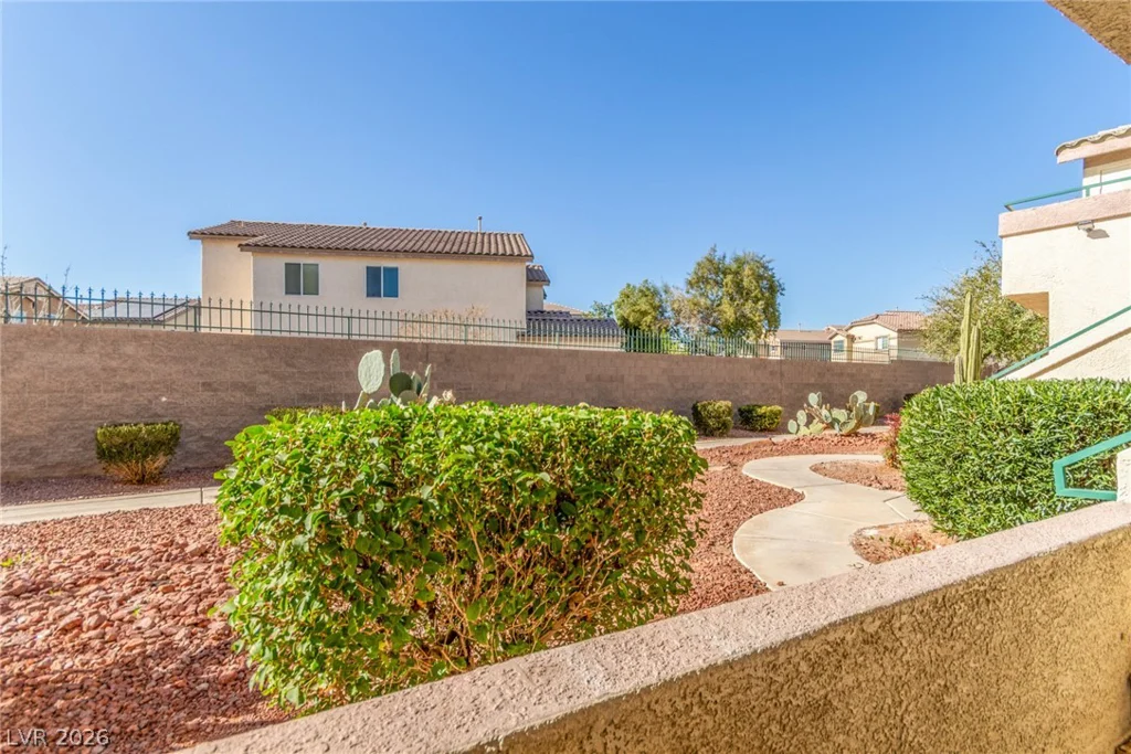 5710 Tropicana, Las Vegas, NV 89122
