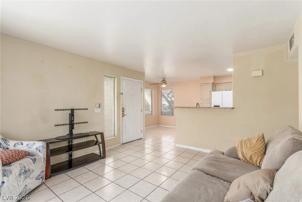 5710 Tropicana, Las Vegas, NV 89122