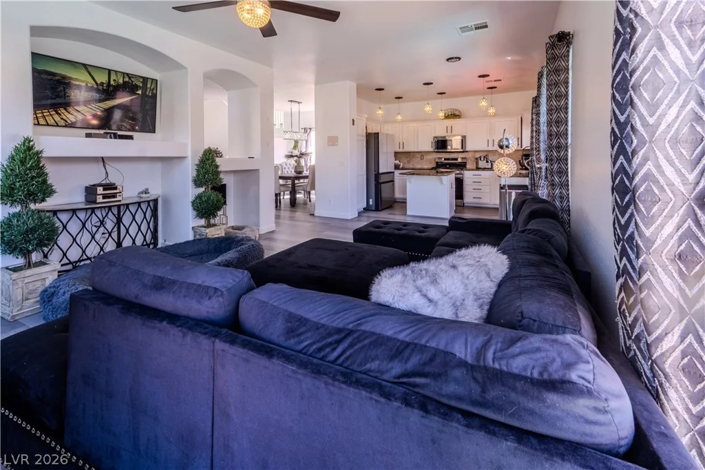 8539 Rocky Hillside, Las Vegas, NV 89123