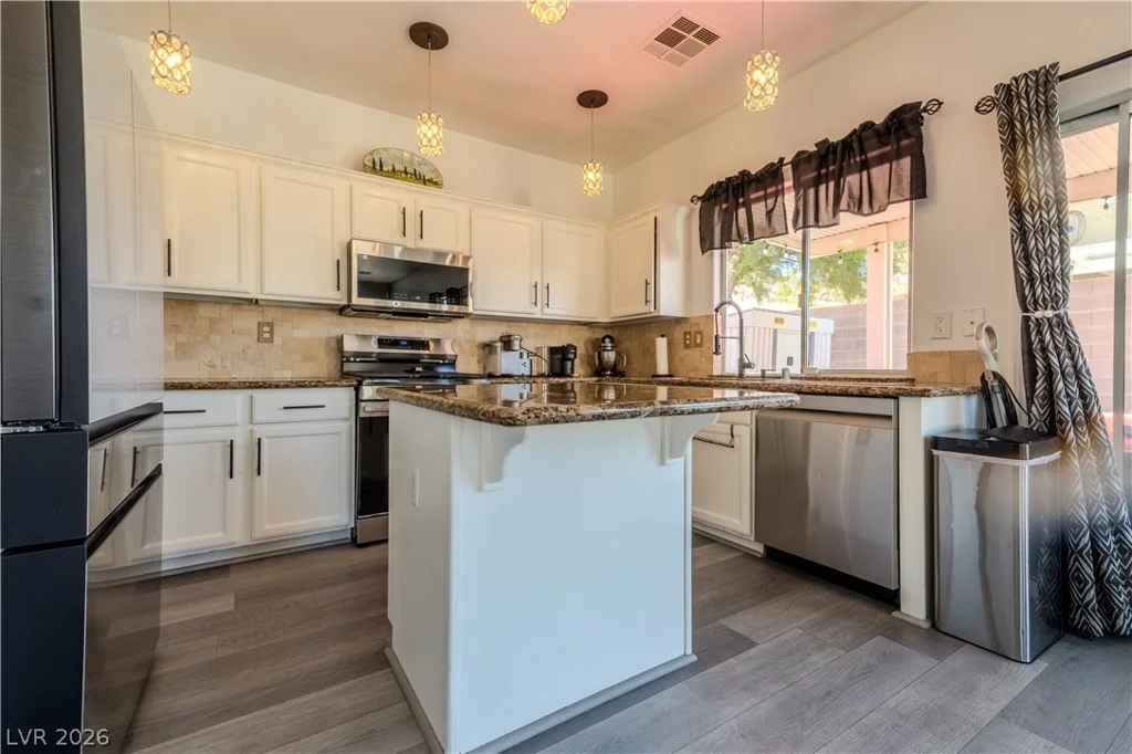 8539 Rocky Hillside, Las Vegas, NV 89123