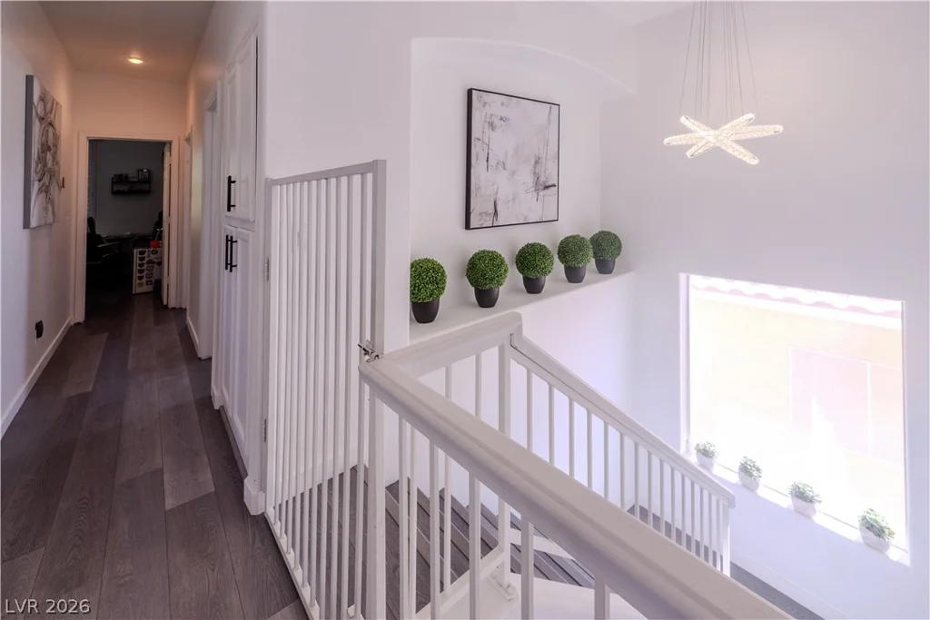 8539 Rocky Hillside, Las Vegas, NV 89123