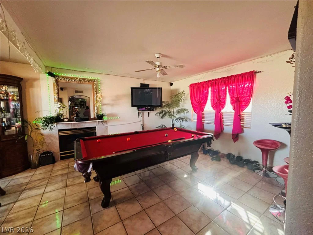 1912 Torrey Pines, Las Vegas, NV 89146