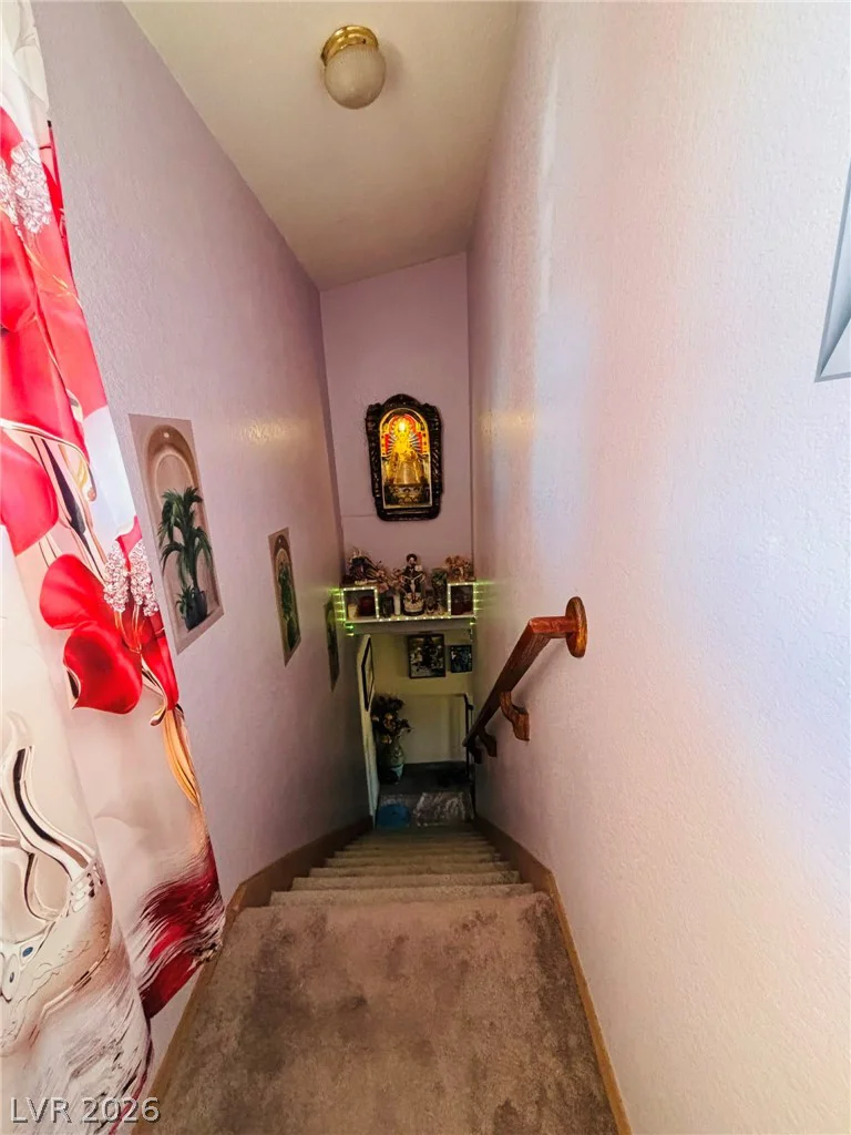 1912 Torrey Pines, Las Vegas, NV 89146