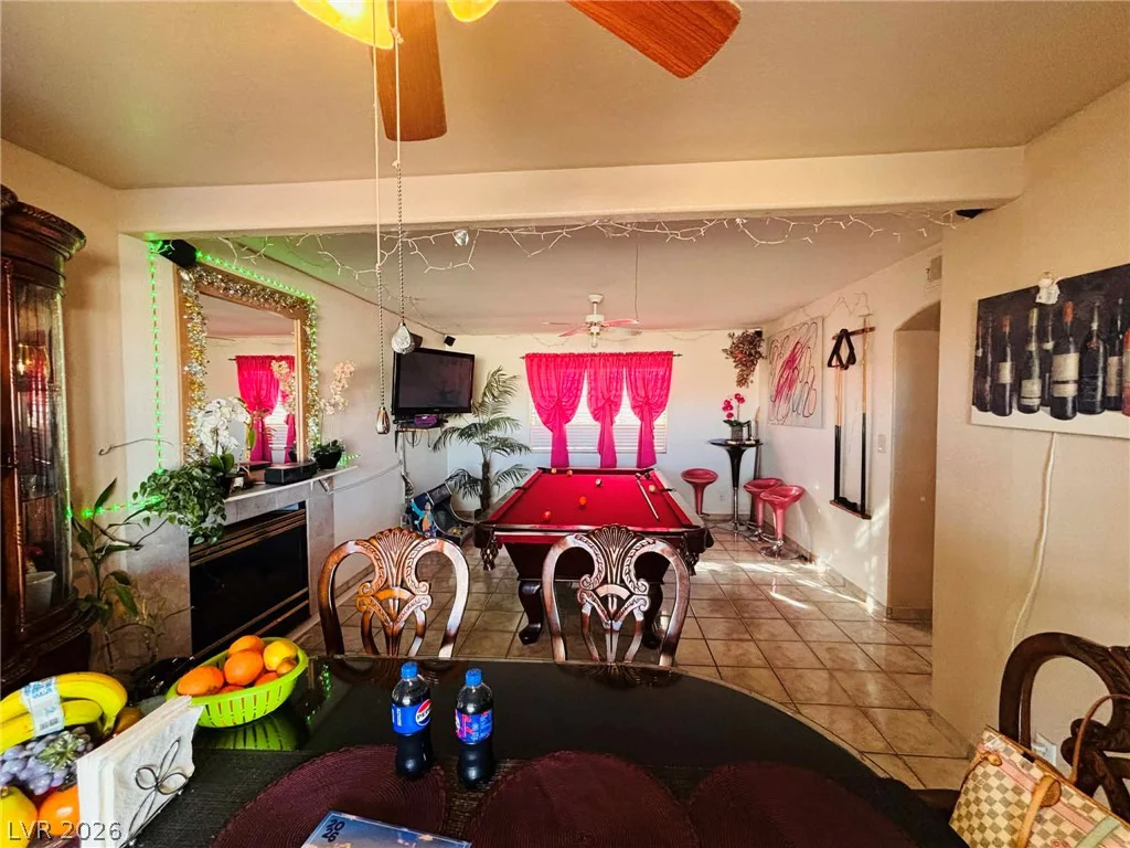 1912 Torrey Pines, Las Vegas, NV 89146