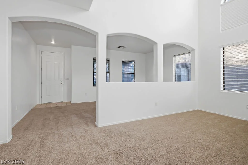 4916 Tindari, Las Vegas, NV 89130