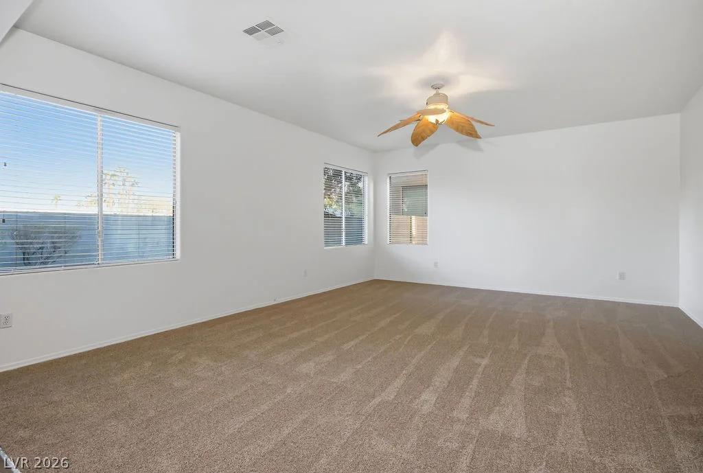 4916 Tindari, Las Vegas, NV 89130