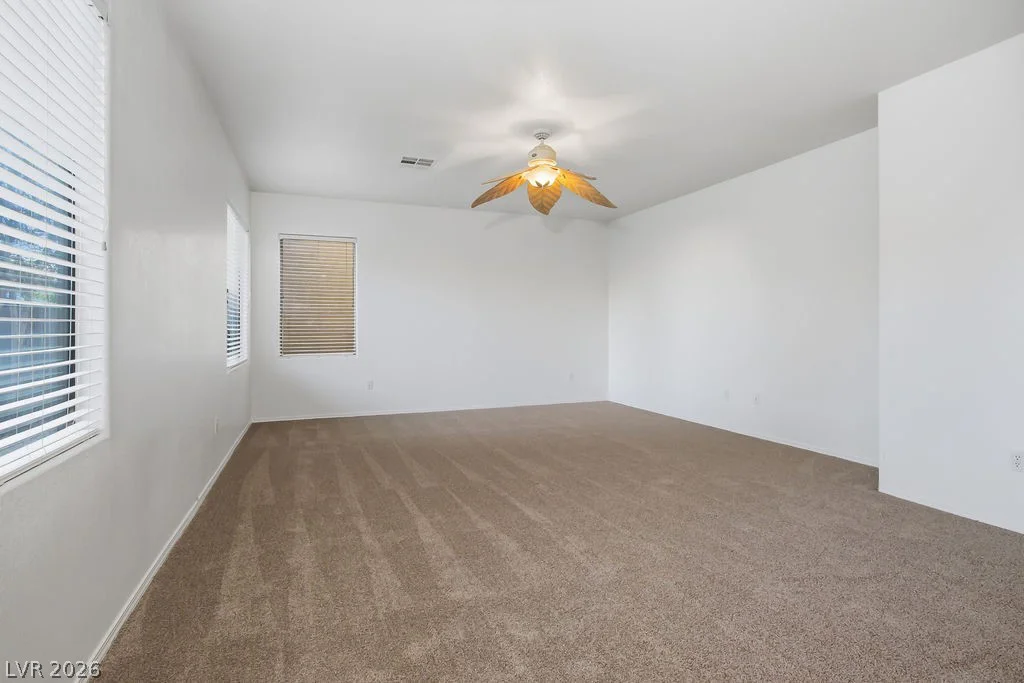 4916 Tindari, Las Vegas, NV 89130