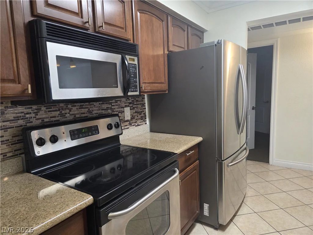 1150 Buffalo, Las Vegas, NV 89128