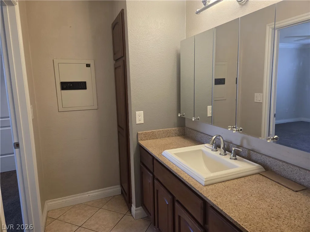 1150 Buffalo, Las Vegas, NV 89128