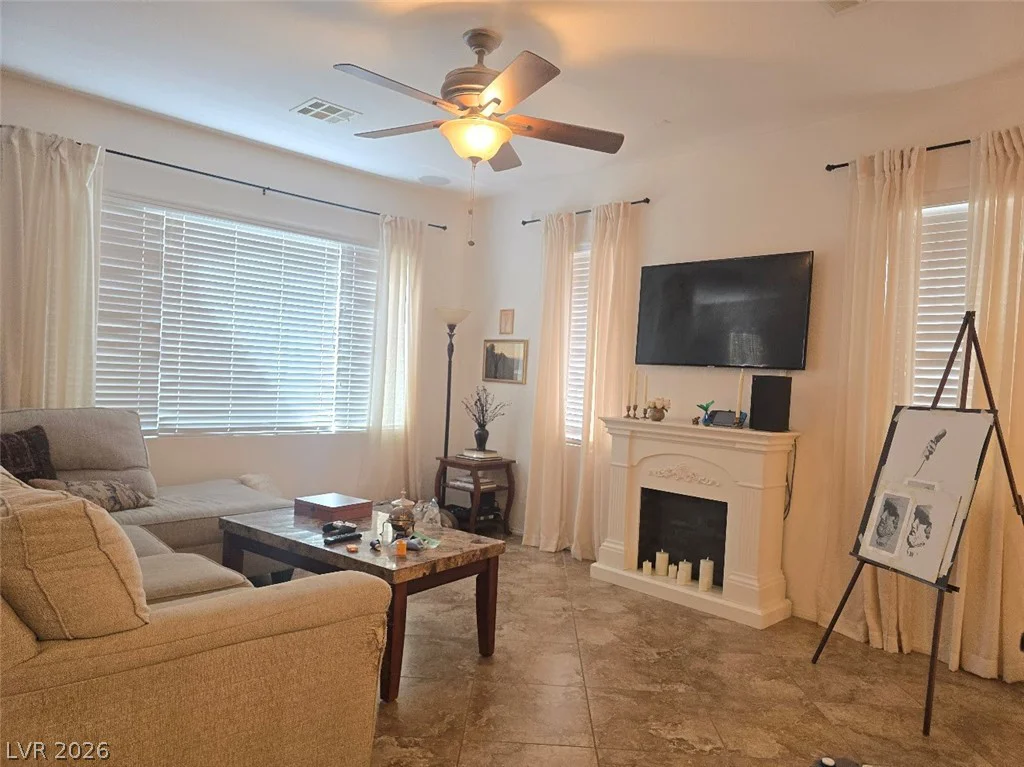 9833 Black Mulberry, Las Vegas, NV 89178