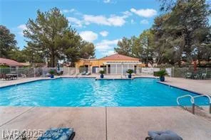 2851 Valley View, Las Vegas, NV 89102