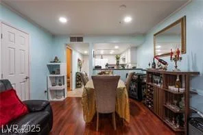 2851 Valley View, Las Vegas, NV 89102
