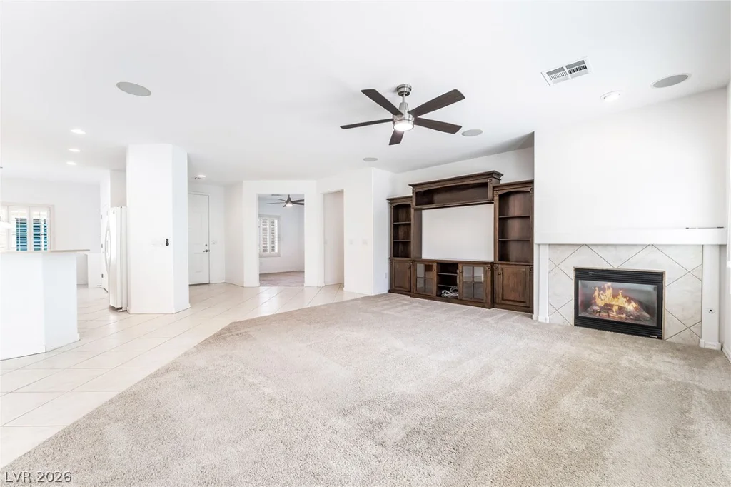 2323 Fayetteville, Henderson, NV 89052