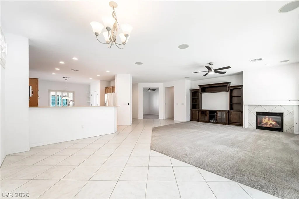 2323 Fayetteville, Henderson, NV 89052