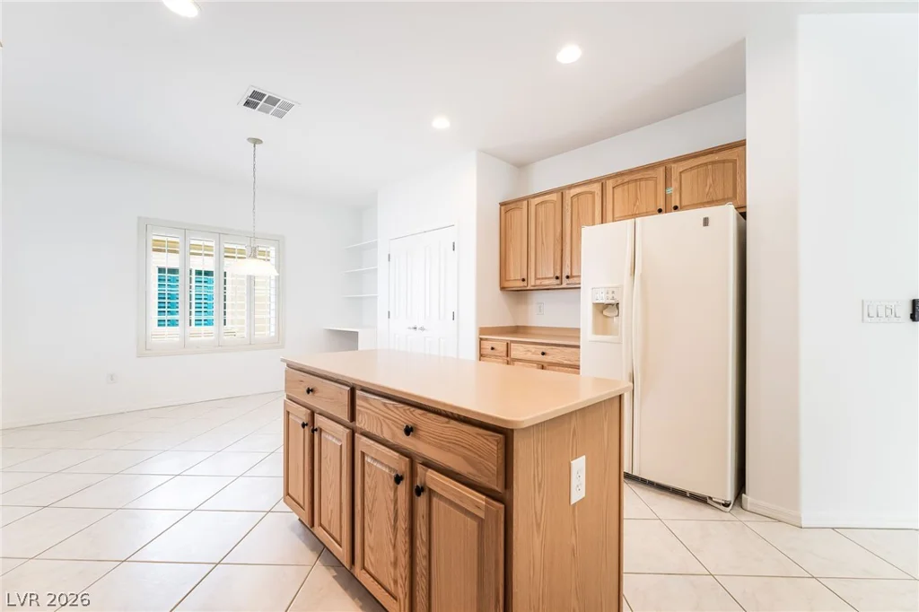 2323 Fayetteville, Henderson, NV 89052