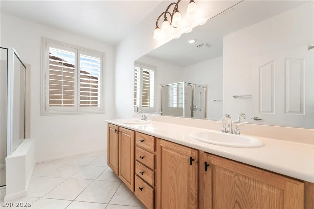 2323 Fayetteville, Henderson, NV 89052