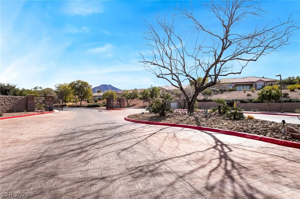 2323 Fayetteville, Henderson, NV 89052