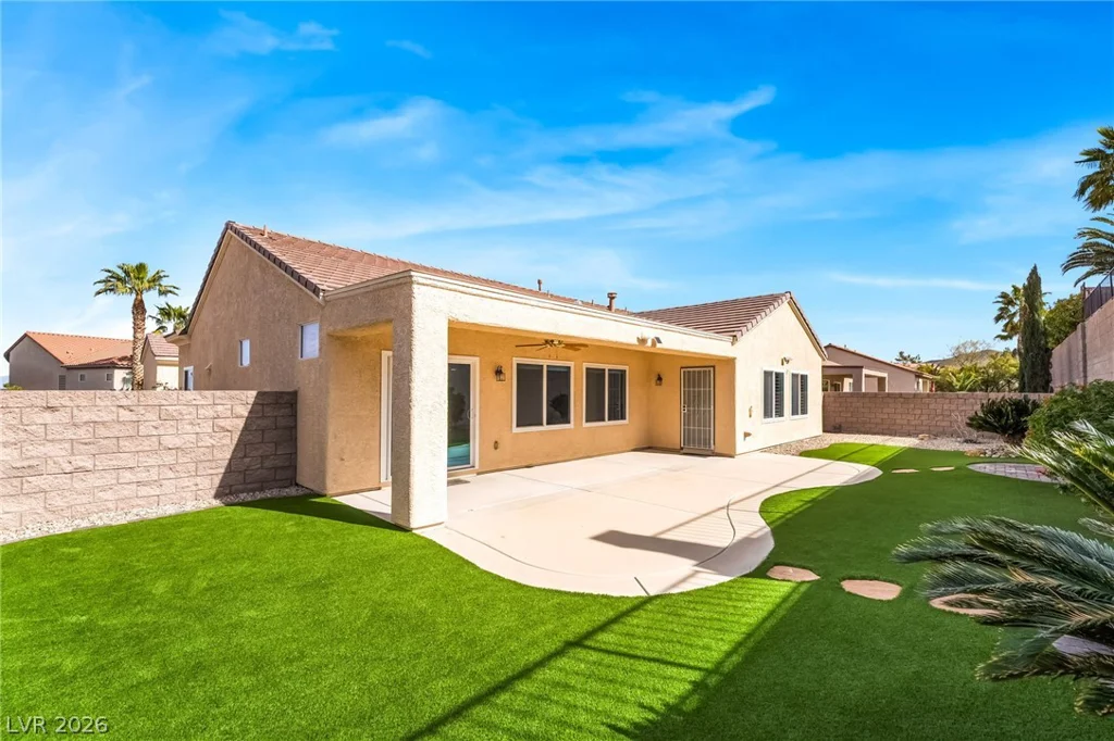 2323 Fayetteville, Henderson, NV 89052