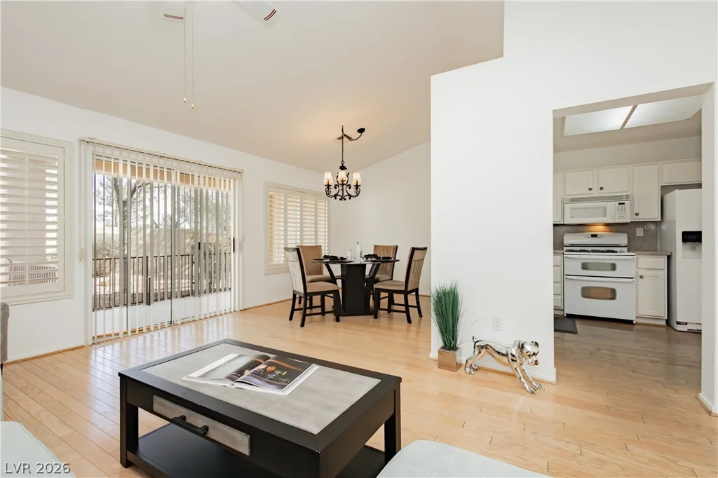 9424 Gold Mountain, Las Vegas, NV 89134