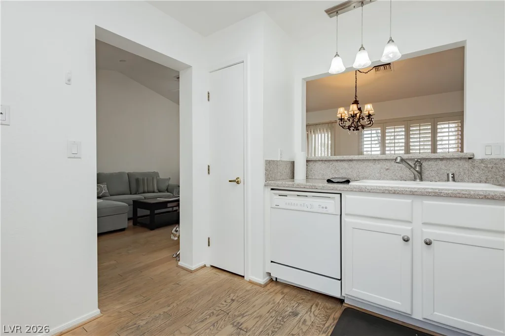 9424 Gold Mountain, Las Vegas, NV 89134