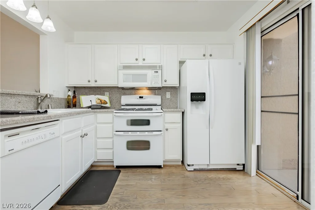 9424 Gold Mountain, Las Vegas, NV 89134