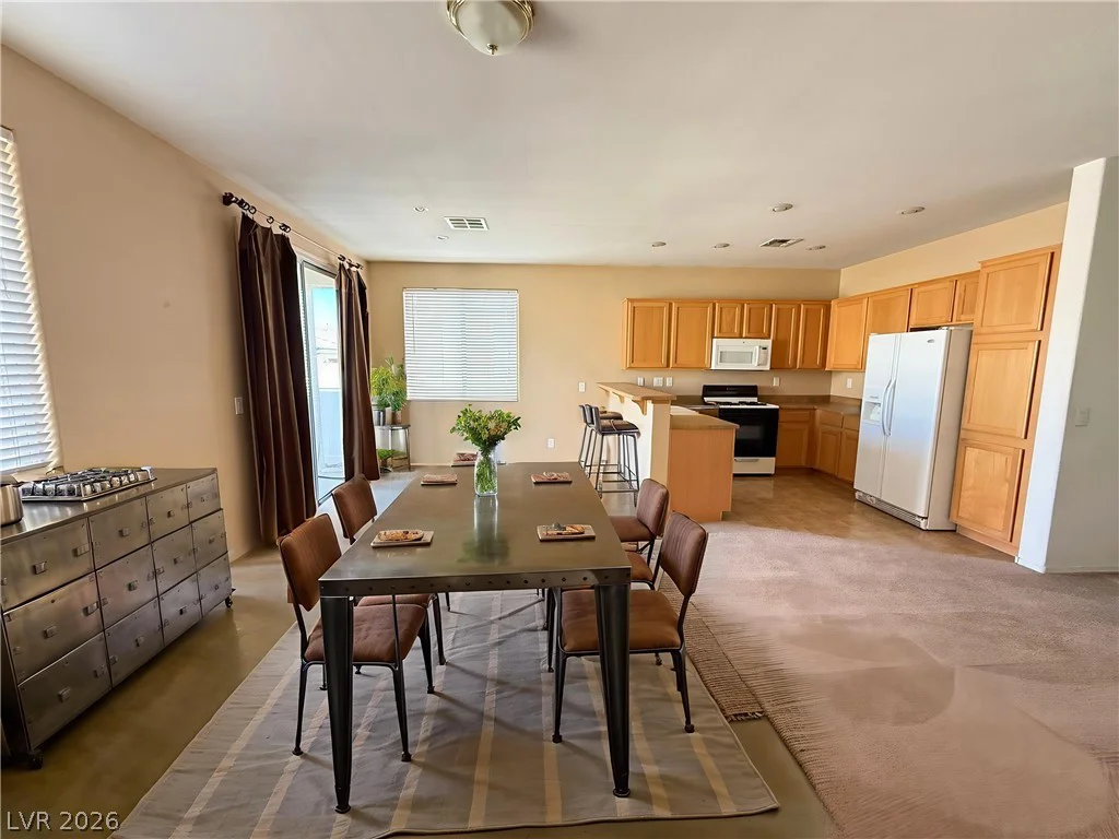 7248 Fountain Village, Las Vegas, NV 89113