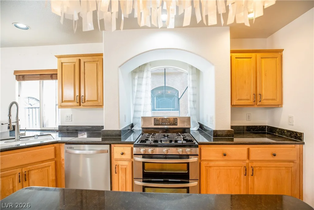 10902 Pentland Downs, Las Vegas, NV 89141