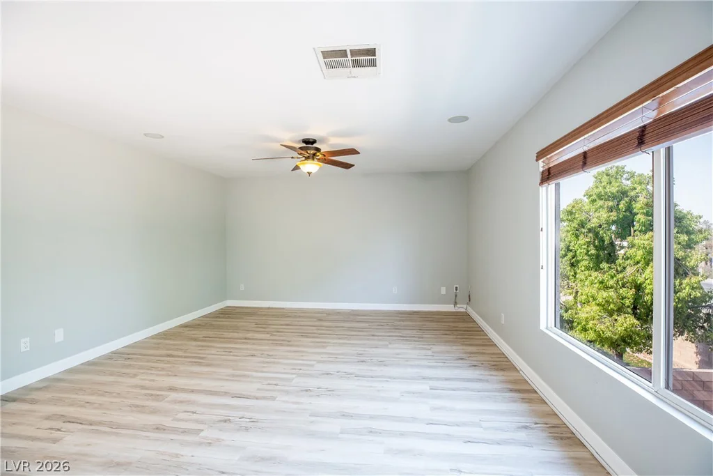 10902 Pentland Downs, Las Vegas, NV 89141