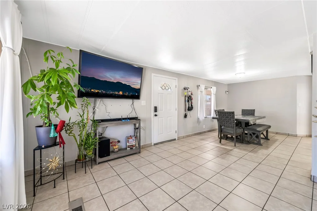 3809 Pecan, Las Vegas, NV 89115