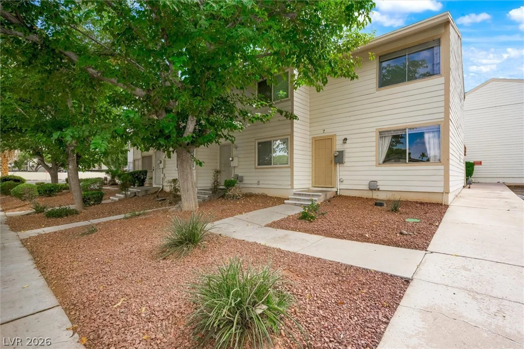4770 Topaz, Las Vegas, NV 89121