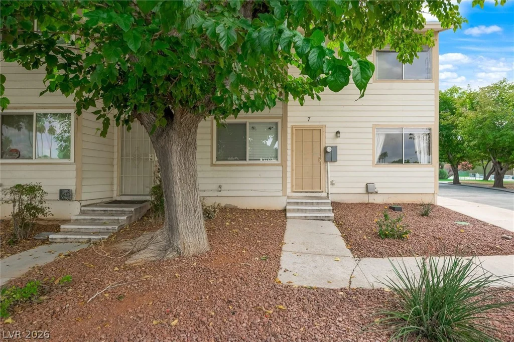 4770 Topaz, Las Vegas, NV 89121