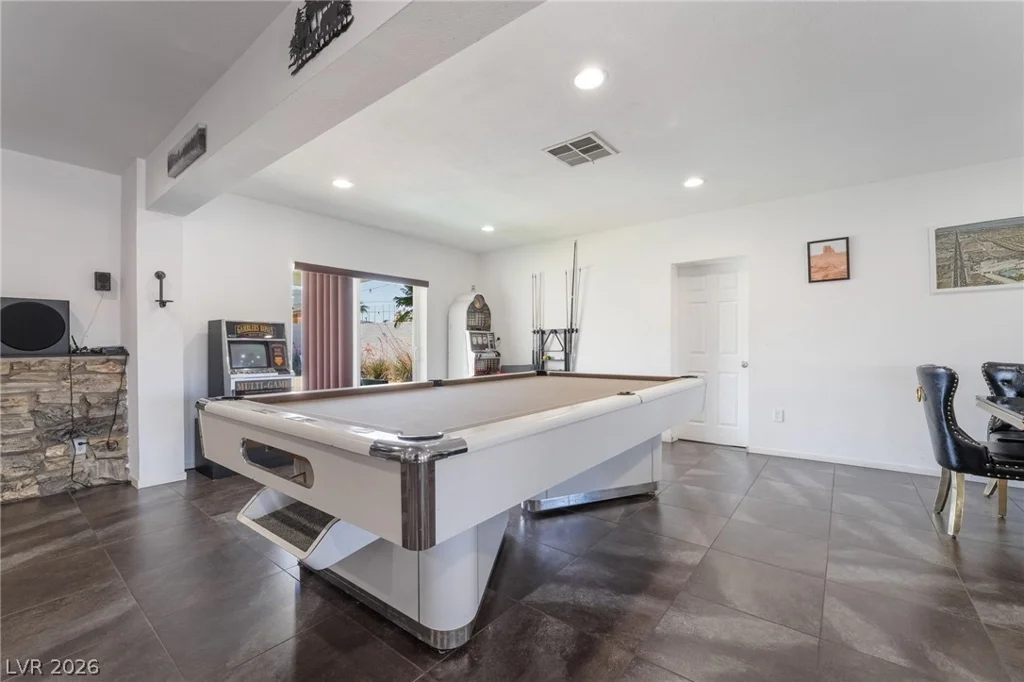 2200 Santa Ynez, Las Vegas, NV 89104