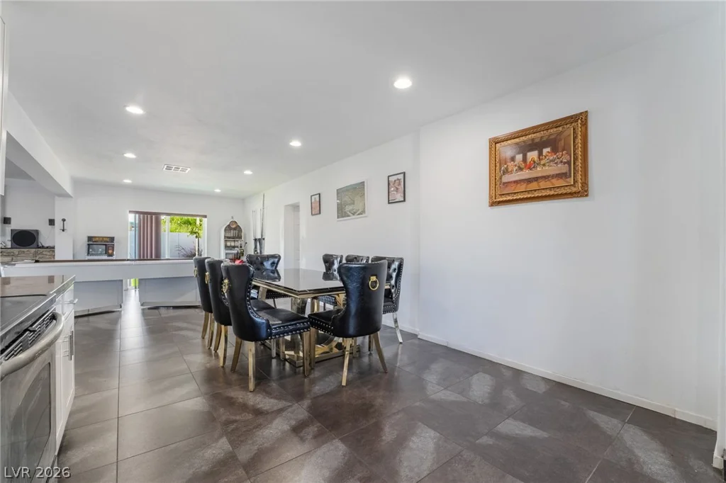 2200 Santa Ynez, Las Vegas, NV 89104