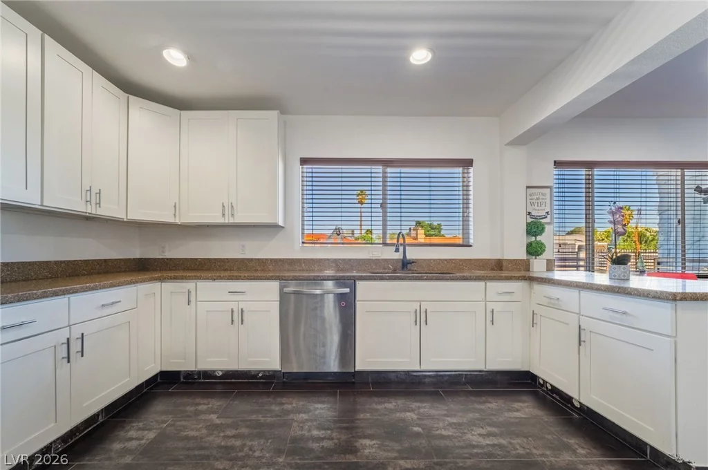 2200 Santa Ynez, Las Vegas, NV 89104
