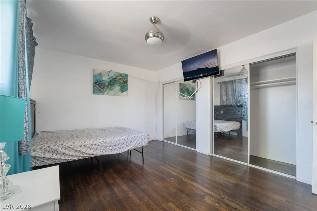 2200 Santa Ynez, Las Vegas, NV 89104