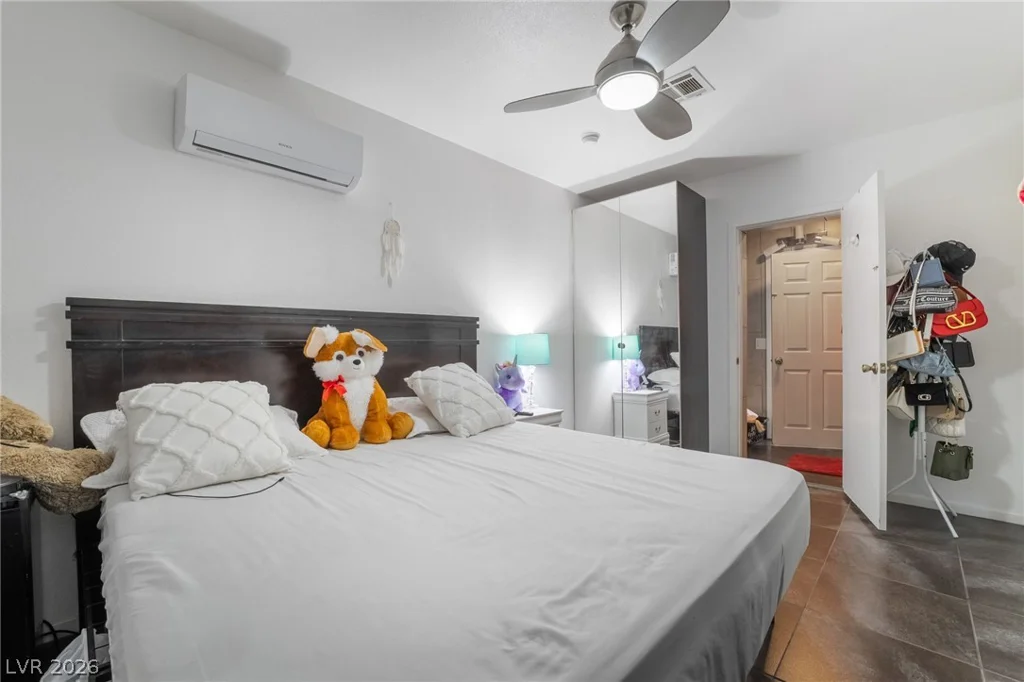 2200 Santa Ynez, Las Vegas, NV 89104
