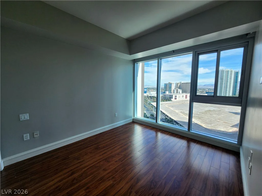 2700 Las Vegas, Las Vegas, NV 89109