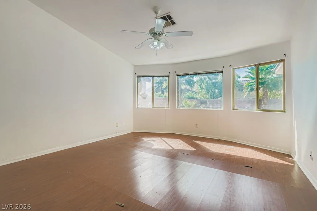 5605 Estrella Mountain, Las Vegas, NV 89122