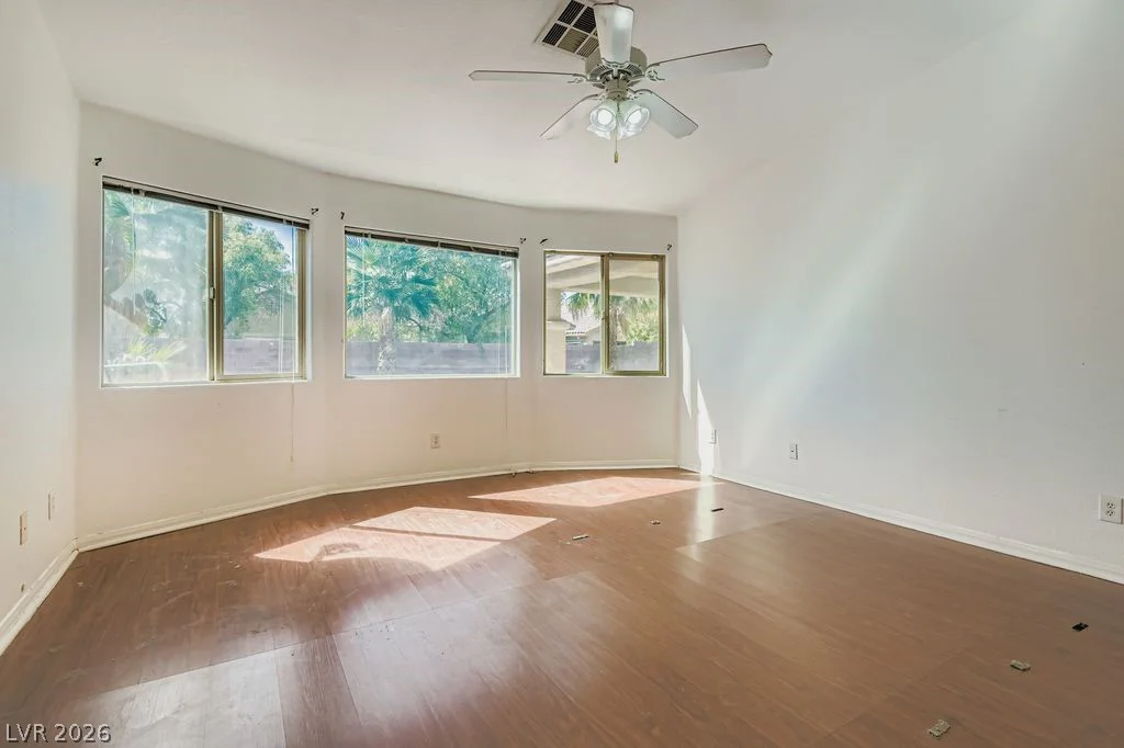 5605 Estrella Mountain, Las Vegas, NV 89122