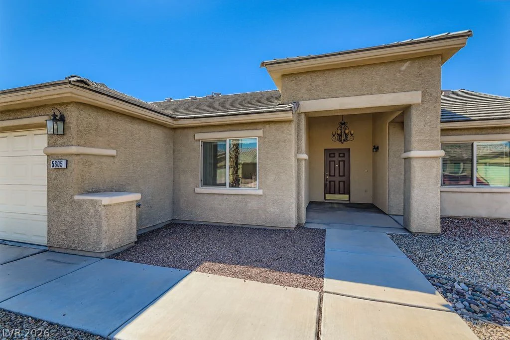 5605 Estrella Mountain, Las Vegas, NV 89122