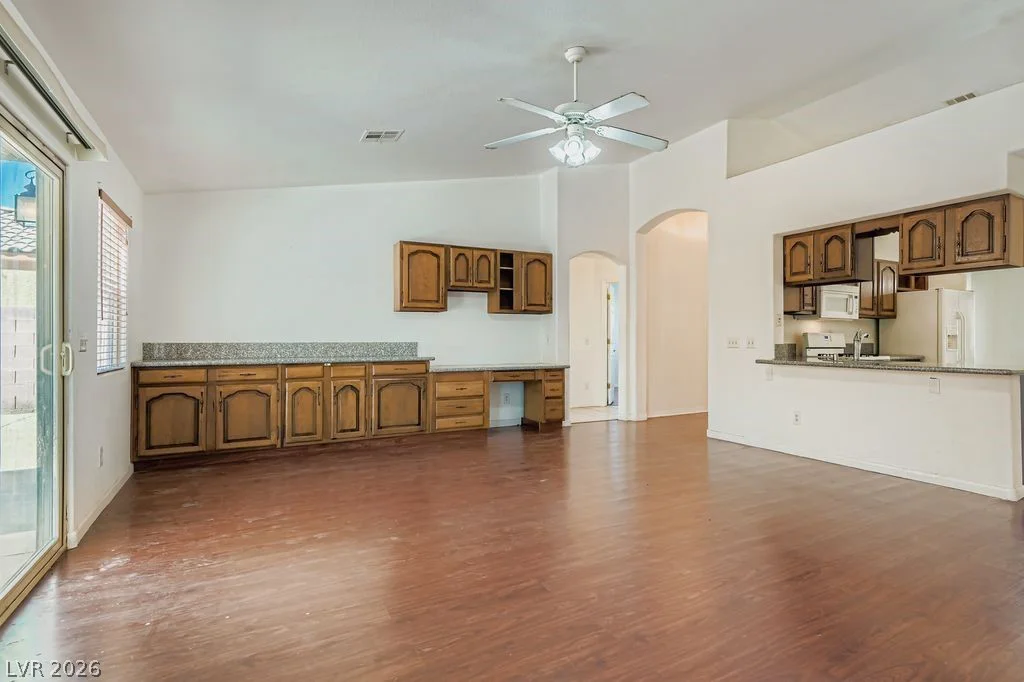 5605 Estrella Mountain, Las Vegas, NV 89122