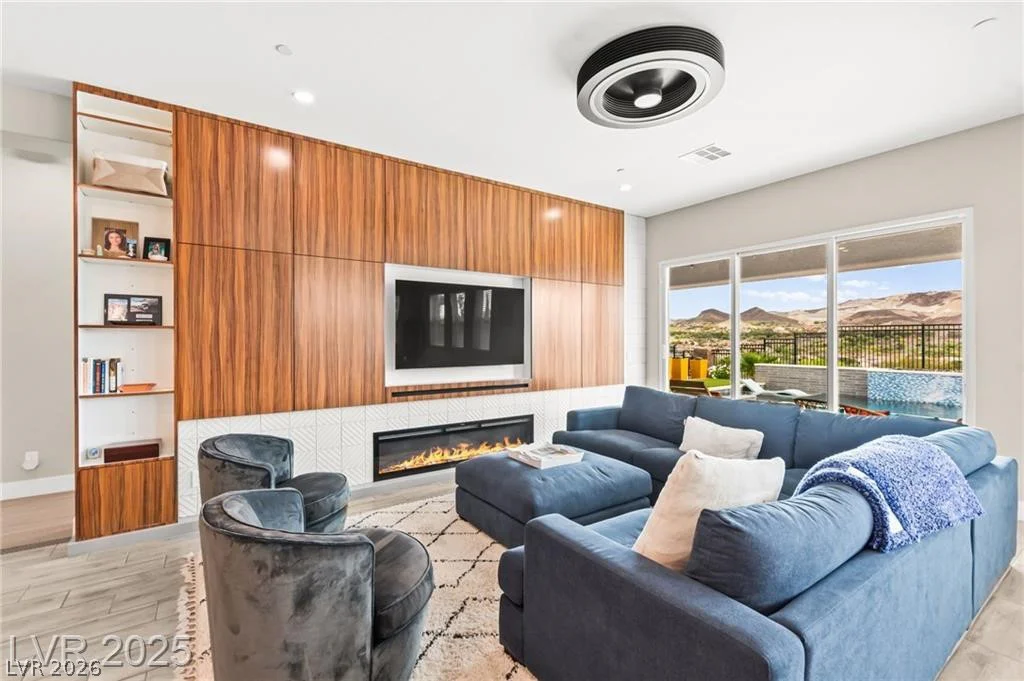 103 Reflection Cove, Henderson, NV 89011