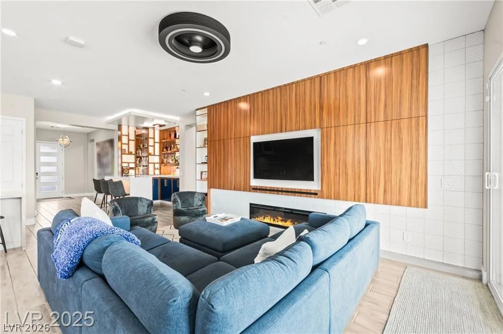 103 Reflection Cove, Henderson, NV 89011